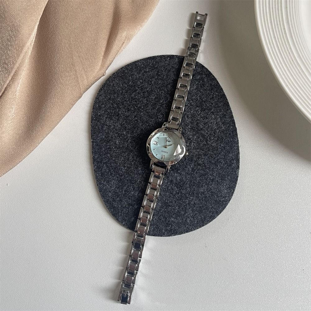 Modische Exquisite Goldene Arm – Smartwatch Vintage Watches For Women Bewertung und Preis